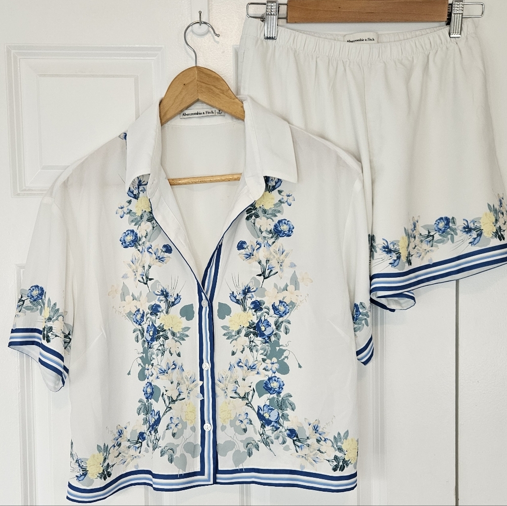 Abercrombie & Fitch AF Outfit 2PC Lounge Casual PJ Top Shorts Set S - Picture 3 of 9